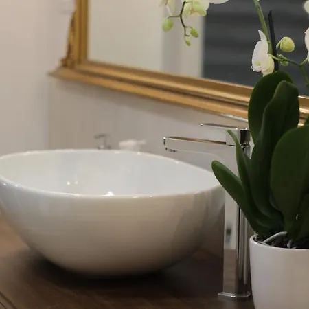 Bed & Breakfast A 5 Min Dalla Rocchetta Mattei - Antico Mulino Camugnano