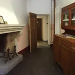 A 5 Min Dalla Rocchetta Mattei - Antico Mulino 3*