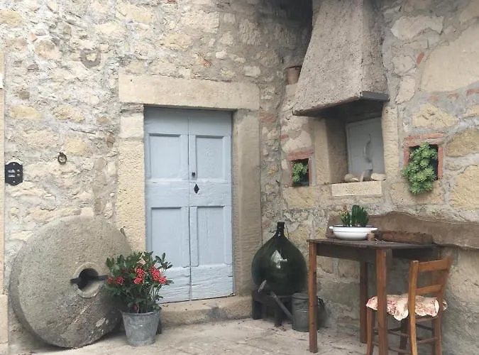 Bed and breakfast A 5 Min Dalla Rocchetta Mattei - Antico Mulino