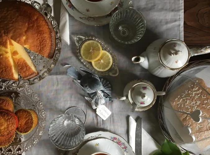 A 5 Min Dalla Rocchetta Mattei - Antico Mulino فندق مبيت وإفطار 3*