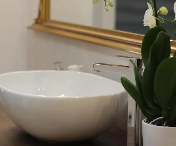 فندق مبيت وإفطار A 5 Min Dalla Rocchetta Mattei - Antico Mulino Camugnano