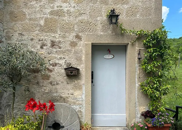 A 5 Min Dalla Rocchetta Mattei - Antico Mulino فندق مبيت وإفطار 3*